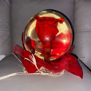 Decor piece where you can put around your house